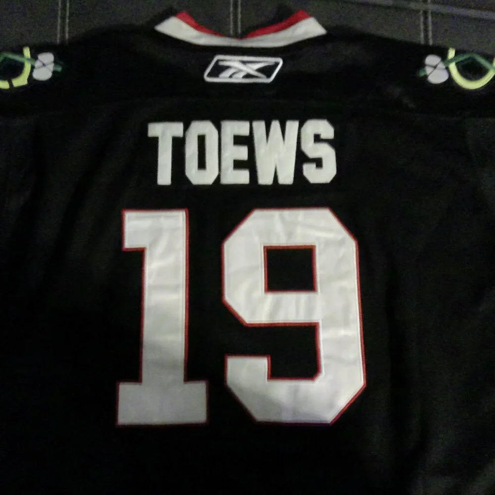 JONATHAN TOEWS CHICAGO BLACKHAWKS BLACK REEBOK PREMIER JERSEY XX-Large - Picture 14 of 14
